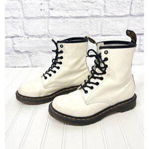 DR. MARTENS Women's White Leather Lace Up Combat Boot US 6